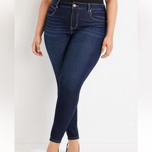 NWT Maurices Super Skinny Curvy High Rise Jean